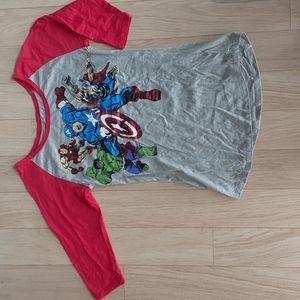 Marvel's Avengers 3/4 Sleeve Graphic Raglan T-Shirt Grey & Red M